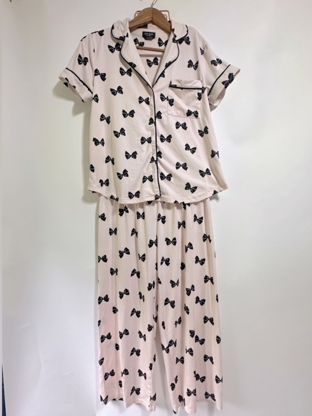 KATE SPADE pants top light pink cropped Pajama Set black bow ribbon Collar PJs